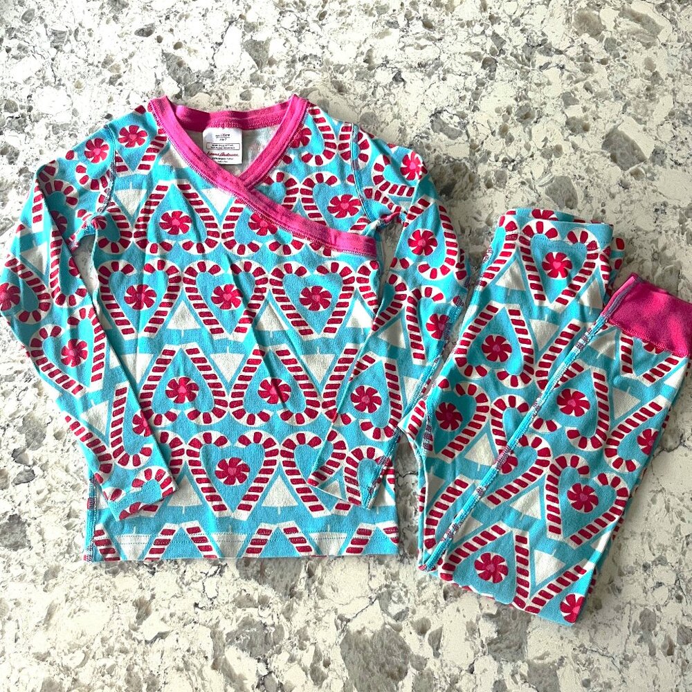 Hanna Andersson candycane pajamas sz 6-7